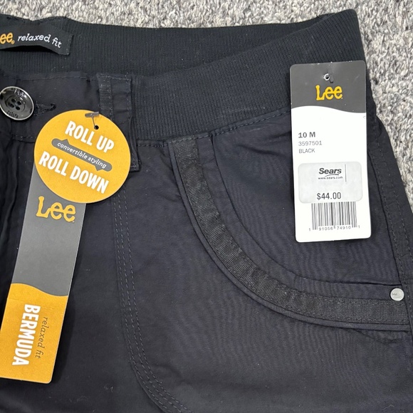 Lee Women’s Bermuda Roll Up Roll Down Shorts Size 10 Cotton/Spandex - Picture 3 of 4